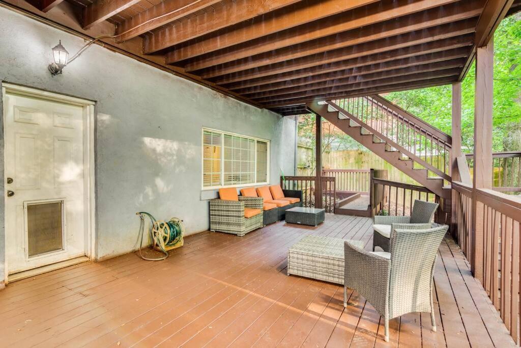 Stunning Atl 5Bdr Home Near Cdc Emory Sleeps 12 Atlanta Kültér fotó