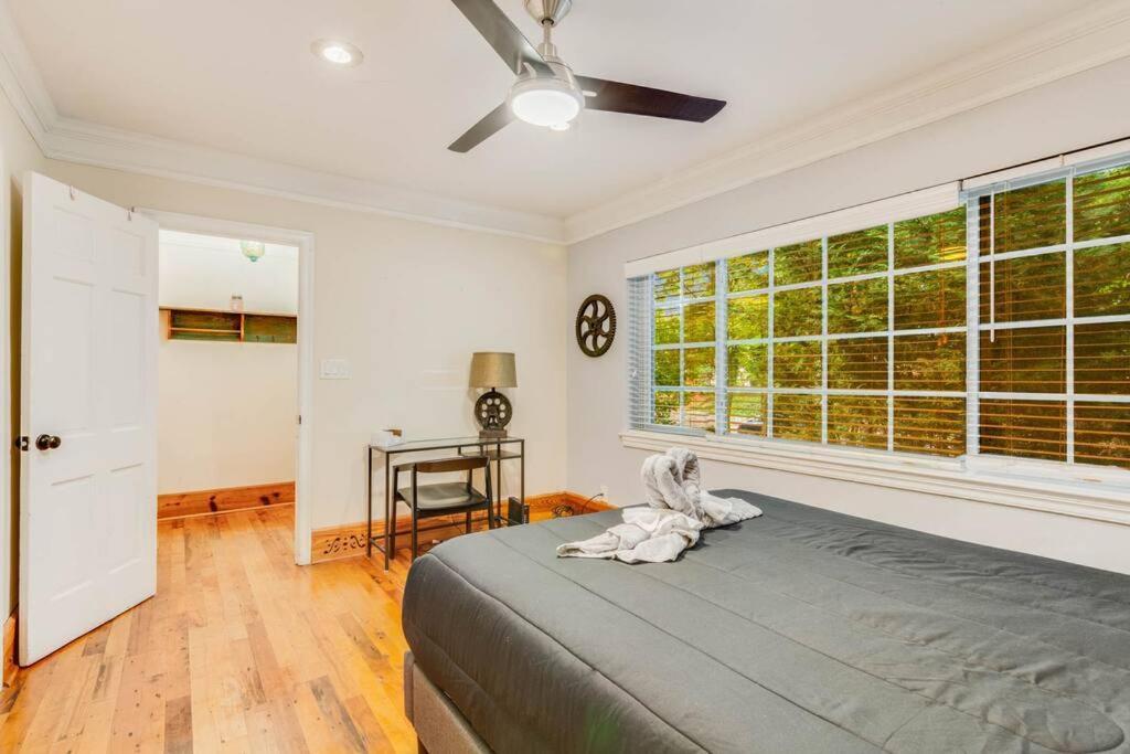Stunning Atl 5Bdr Home Near Cdc Emory Sleeps 12 Atlanta Kültér fotó