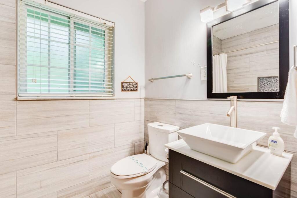 Stunning Atl 5Bdr Home Near Cdc Emory Sleeps 12 Atlanta Kültér fotó